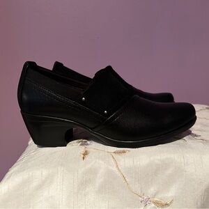 Clarks Emily Step Loafer - Black 8M